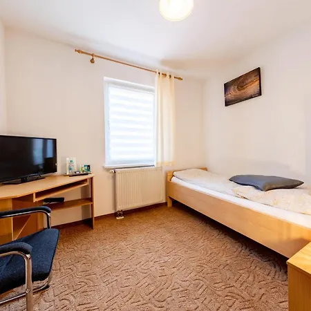 & Gaststaette Zur Salzgrube Guest house *
